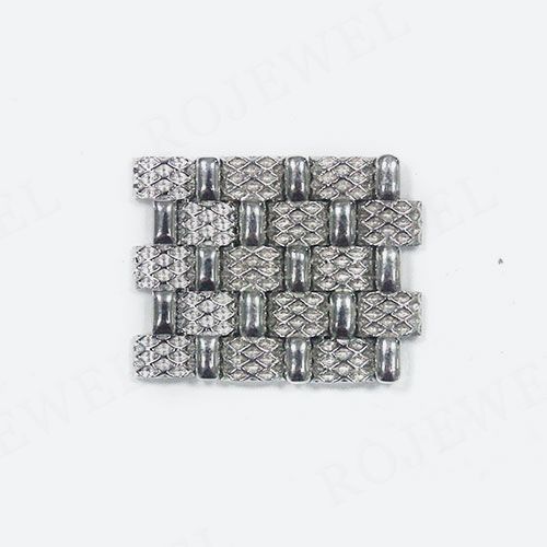 給Piaget伯爵手表制加一節金屬表帶