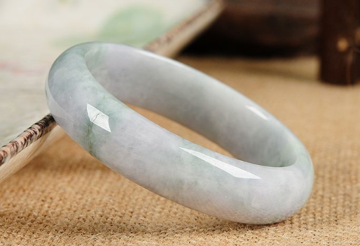玉鐲斷了哪里可以修復(fù)？