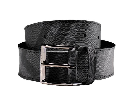 Burberry皮帶打孔