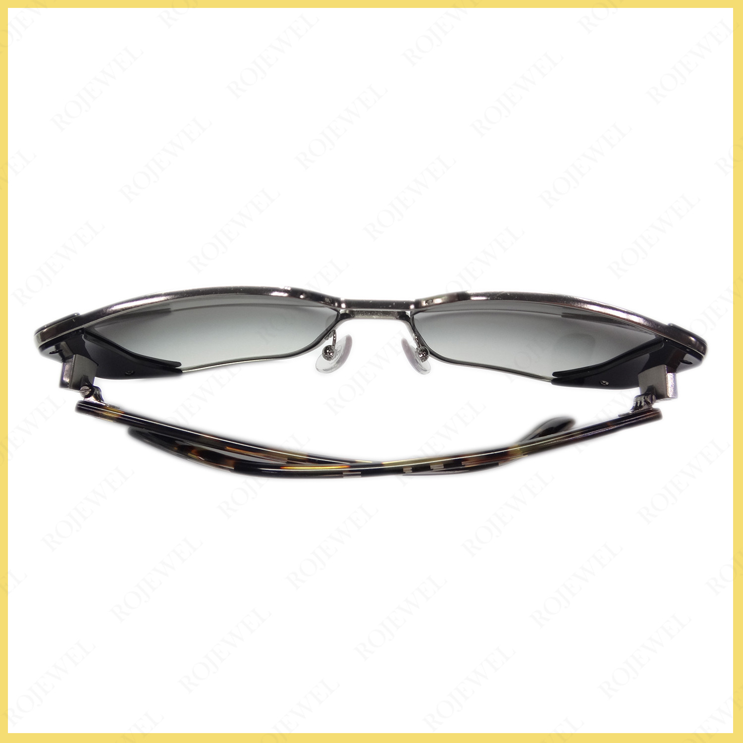 普拉達（Prada）眼鏡腿補螺絲修復