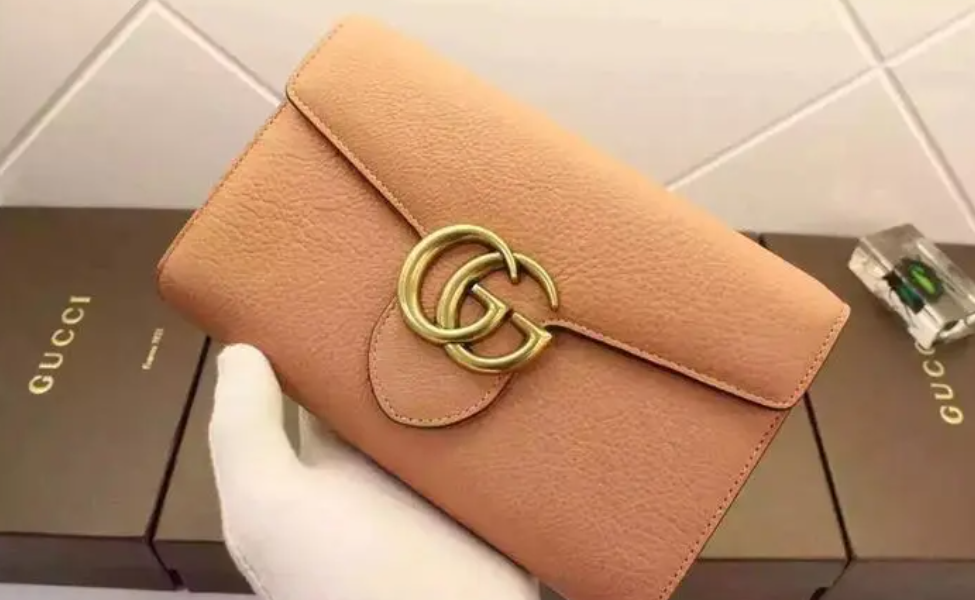 gucci油邊開(kāi)裂能維修嗎