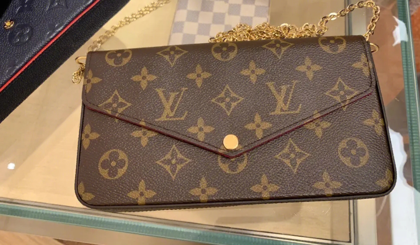 LV包包的皮破了怎么修復