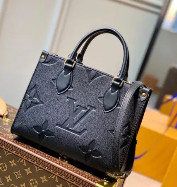 如何修復包包磨損的痕跡