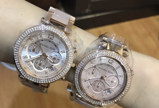 mk手表維修多少錢（mk手表維修多少錢?。? style=