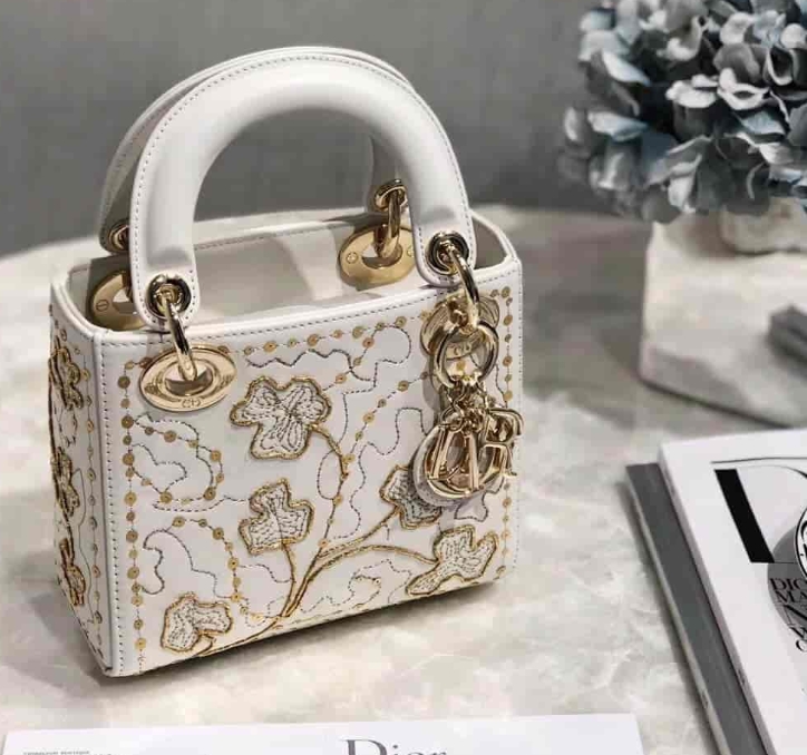 dior包包如何養護