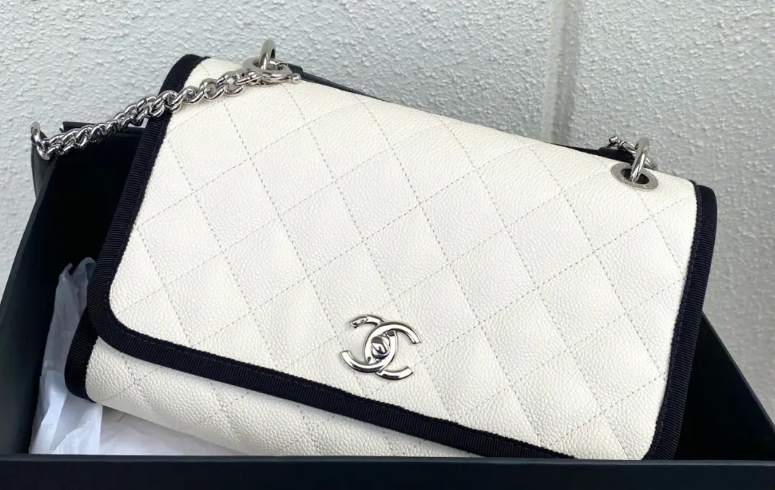 包包五金劃痕怎么修復(fù)，如何處理？