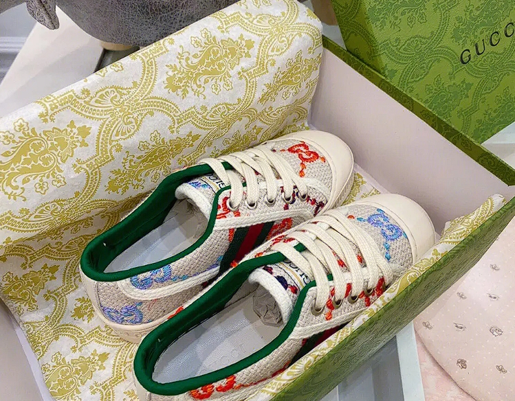 gucci臟臟鞋如何清洗？gucci布鞋怎么清洗？