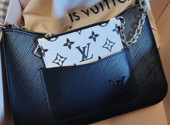 LV包包修復后是否會恢復原有的外觀？LV包包修復服務是否覆蓋所有款式和材質？