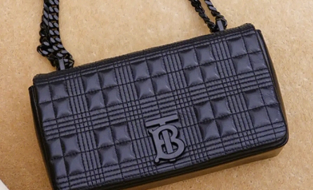 Burberry染色清洗修復