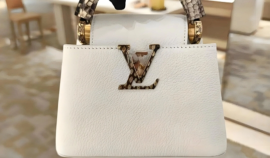 如何修復LV包包磨損的邊角？修復LV包包磨損邊角應該去哪里？