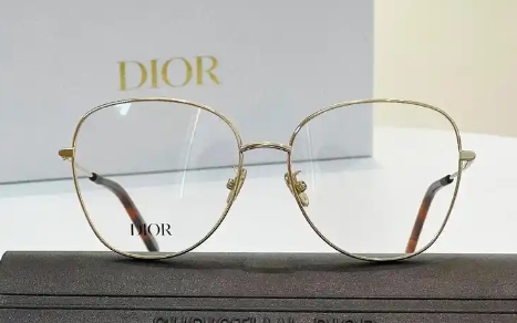 dior眼鏡壞了哪里維修？一般多少錢？