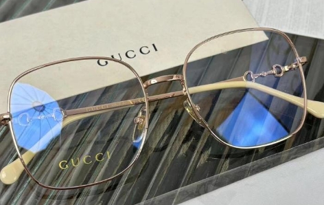 GUCCI眼鏡修復時間大揭秘：多久能修好？