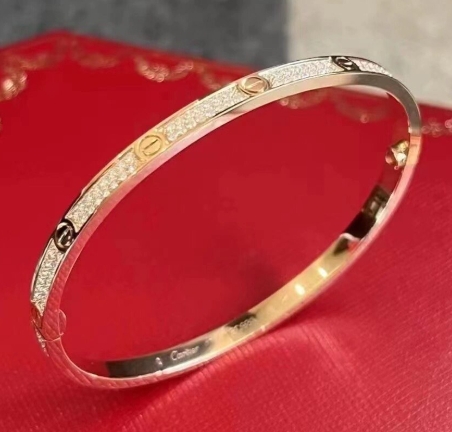 卡地亞LOVE手鐲劃痕怎么修？修復多少錢？