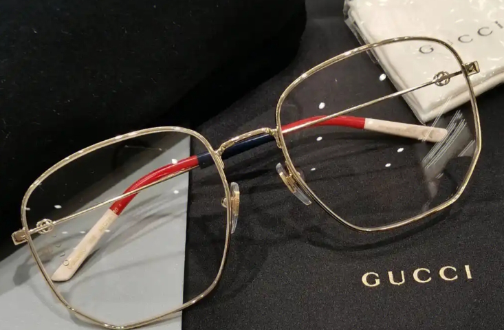 古馳眼鏡腿斷裂還能修嗎？修復(fù)價格和流程全告訴你！
